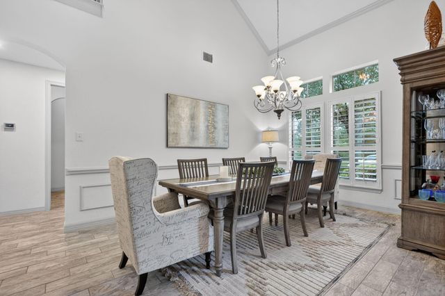 120 E Tupelo Green Circle, Spring, TX 77389