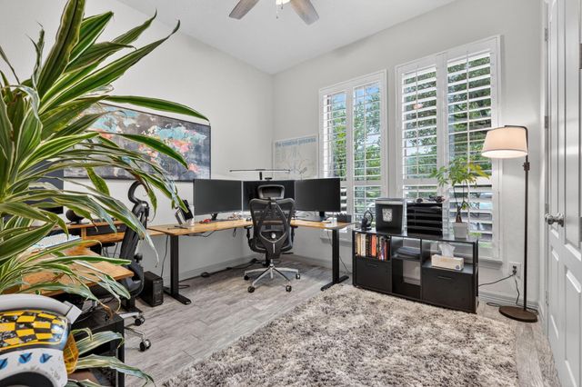 120 E Tupelo Green Circle, Spring, TX 77389