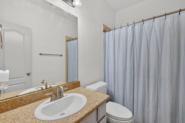 120 E Tupelo Green Circle, Spring, TX 77389