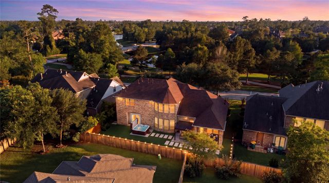 120 E Tupelo Green Circle, Spring, TX 77389