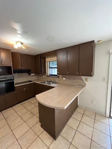 4511 St Nazaire Rd, Pensacola, FL 32505