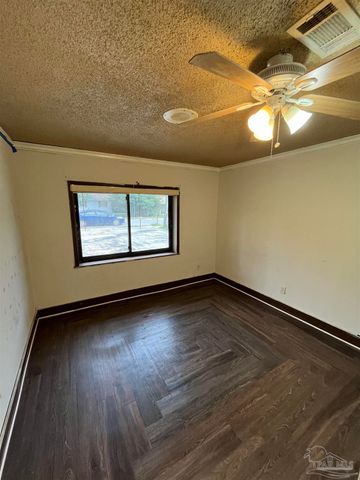 4511 St Nazaire Rd, Pensacola, FL 32505