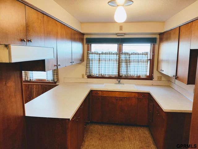 1749 Dixie Trail, Lincoln, NE 68527