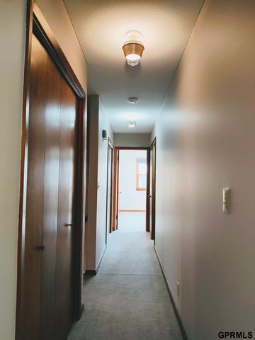 1749 Dixie Trail, Lincoln, NE 68527