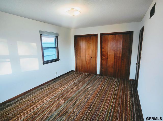 1749 Dixie Trail, Lincoln, NE 68527