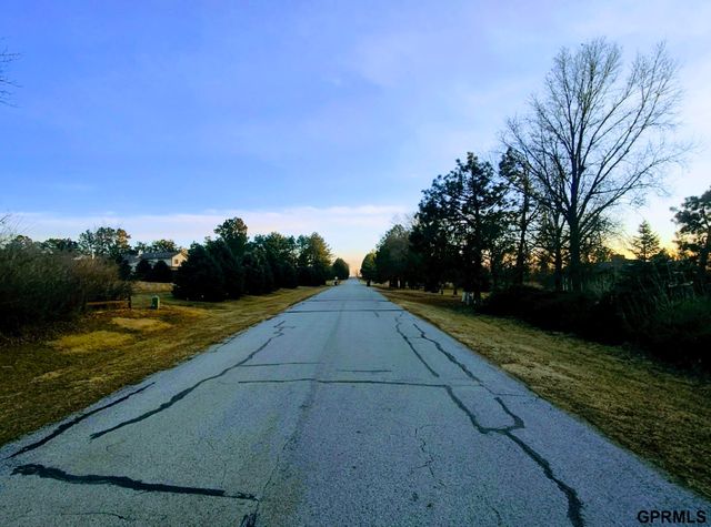 1749 Dixie Trail, Lincoln, NE 68527