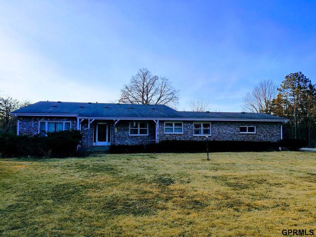 1749 Dixie Trail, Lincoln, NE 68527