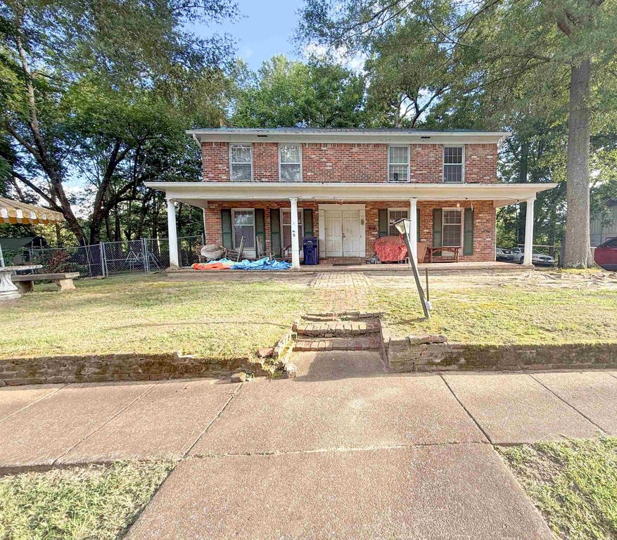 1216 TATE ST, Corinth, MS 38834
