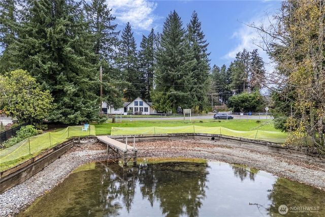 2202 Tacoma Point Drive E, Lake Tapps, WA 98391