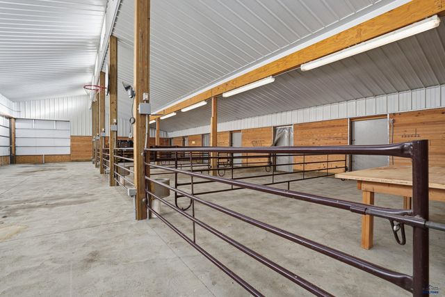 24741 TIMBER RIDGE RD, Hermosa, SD 57744