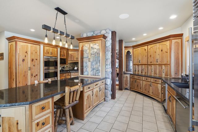 24741 TIMBER RIDGE RD, Hermosa, SD 57744