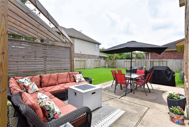 21303 Beverly Chase Drive, Richmond, TX 77406