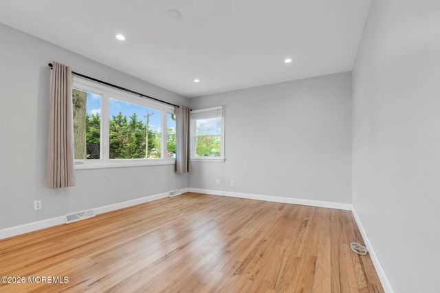 2223 Edgar Road, Point Pleasant, NJ 08742