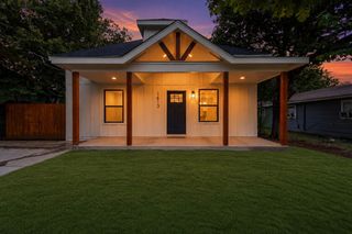 1413 N Wilhite Street, Cleburne, TX 76031