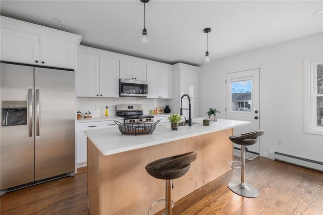 26 Ledge Drive, West Warwick, RI 02893