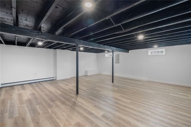 26 Ledge Drive, West Warwick, RI 02893