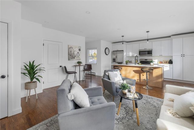 26 Ledge Drive, West Warwick, RI 02893