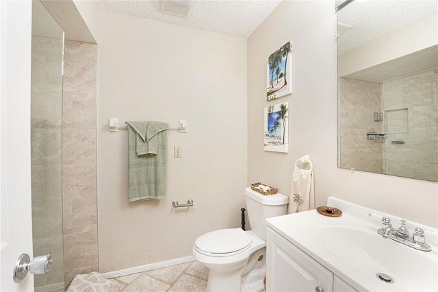 5903 W 43RD ST. W. 5903, Bradenton, FL 34210