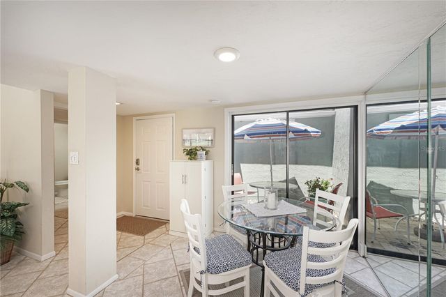 5903 W 43RD ST. W. 5903, Bradenton, FL 34210