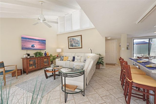5903 W 43RD ST. W. 5903, Bradenton, FL 34210