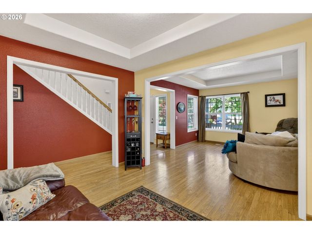 5798 Ne TUNBRIDGE St, Hillsboro, OR 97124