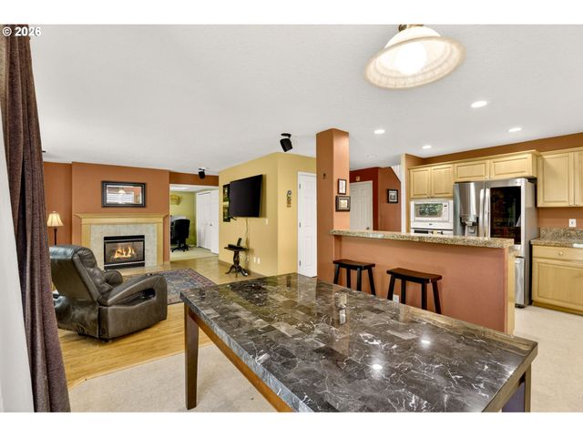 5798 Ne TUNBRIDGE St, Hillsboro, OR 97124