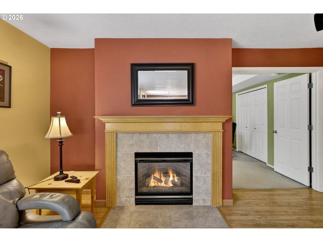 5798 Ne TUNBRIDGE St, Hillsboro, OR 97124