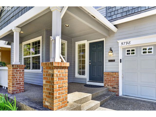 5798 Ne TUNBRIDGE St, Hillsboro, OR 97124