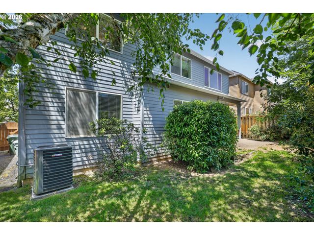 5798 Ne TUNBRIDGE St, Hillsboro, OR 97124