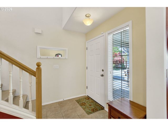 5798 Ne TUNBRIDGE St, Hillsboro, OR 97124