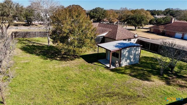 510 Russell Court, Hallettsville, TX 77964