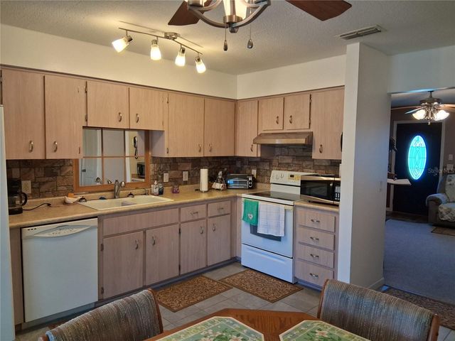 515 BOITNOTT LANE, Bushnell, FL 33513