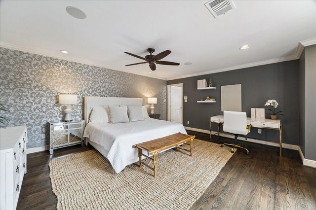 6143 Chevy Chase Drive, Houston, TX 77057