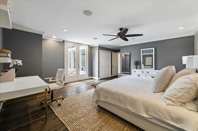 6143 Chevy Chase Drive, Houston, TX 77057
