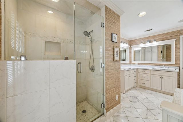 6143 Chevy Chase Drive, Houston, TX 77057