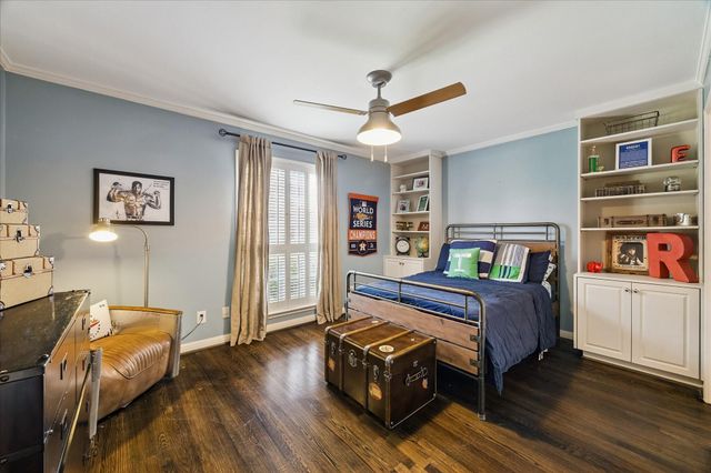 6143 Chevy Chase Drive, Houston, TX 77057
