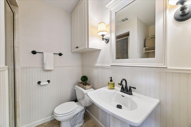 6143 Chevy Chase Drive, Houston, TX 77057