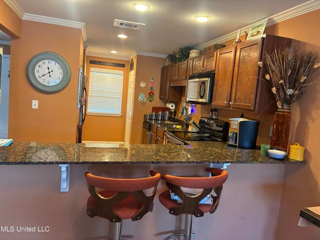 2421 Beachview Drive, A5, Ocean Springs, MS 39564