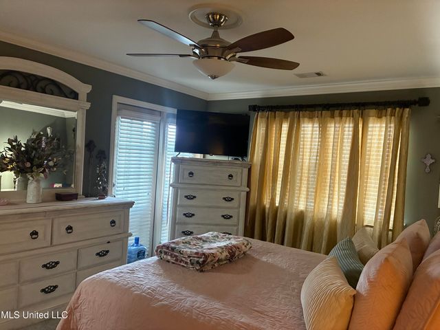 2421 Beachview Drive, A5, Ocean Springs, MS 39564