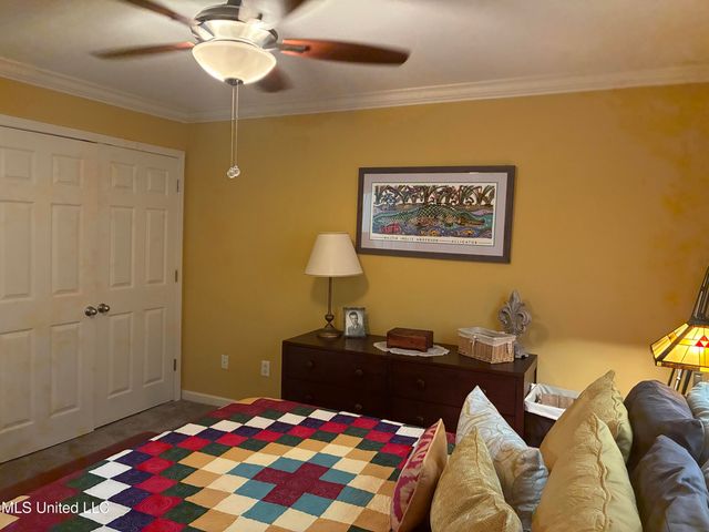 2421 Beachview Drive, A5, Ocean Springs, MS 39564