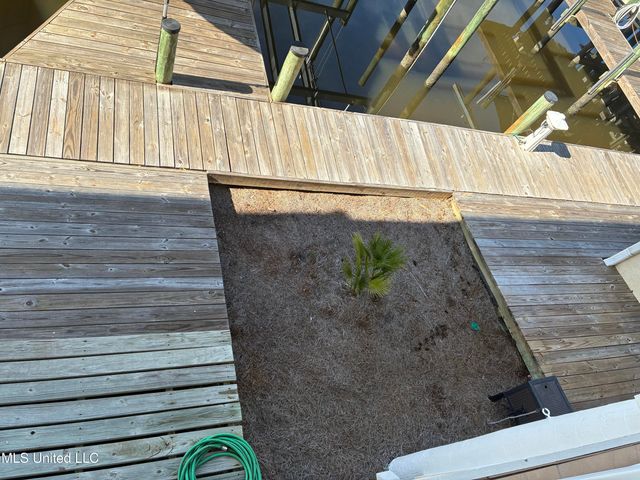 2421 Beachview Drive, A5, Ocean Springs, MS 39564