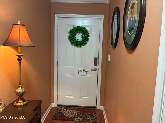 2421 Beachview Drive, A5, Ocean Springs, MS 39564