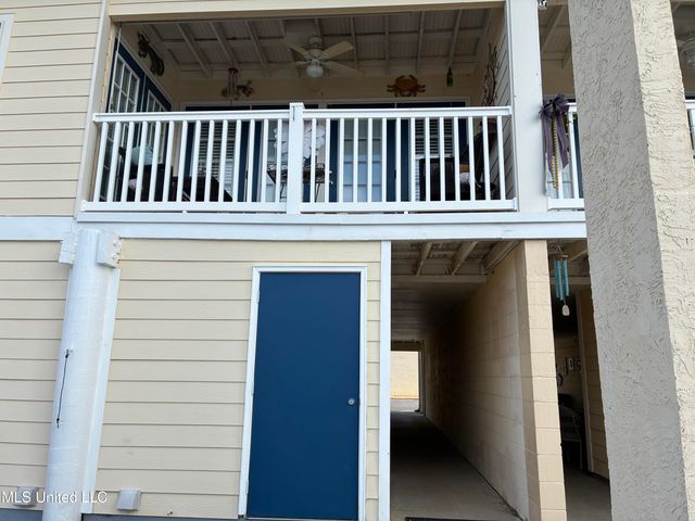 2421 Beachview Drive, A5, Ocean Springs, MS 39564