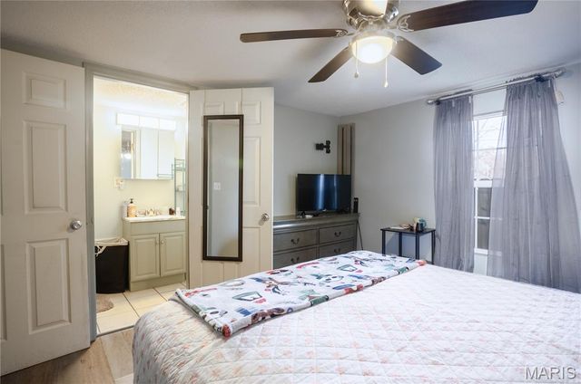 2248 Miracle Avenue, Granite City, IL 62040