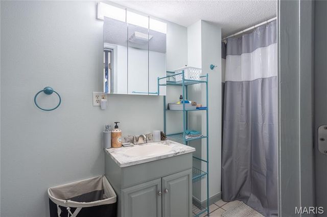 2248 Miracle Avenue, Granite City, IL 62040