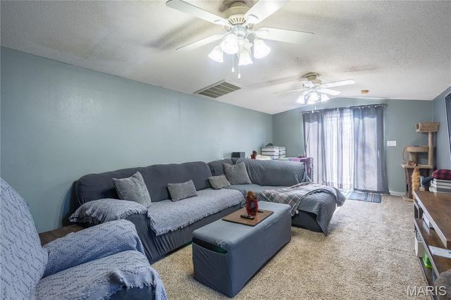 2248 Miracle Avenue, Granite City, IL 62040