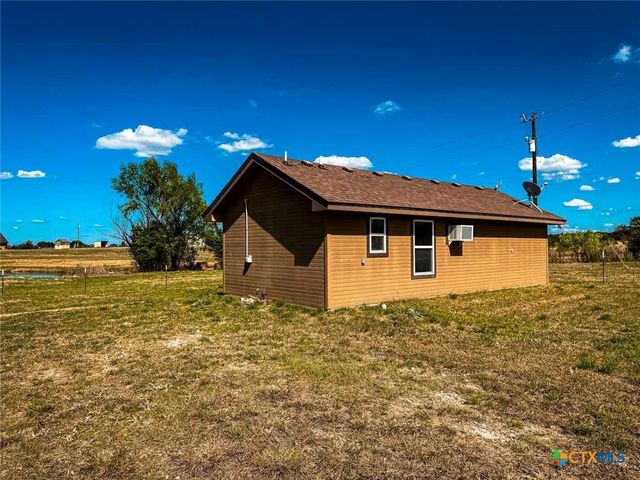601 CR 60, Gatesville, TX 76528