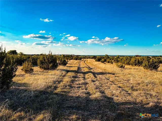 601 CR 60, Gatesville, TX 76528