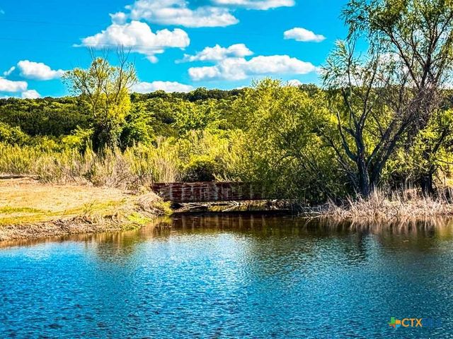 601 CR 60, Gatesville, TX 76528