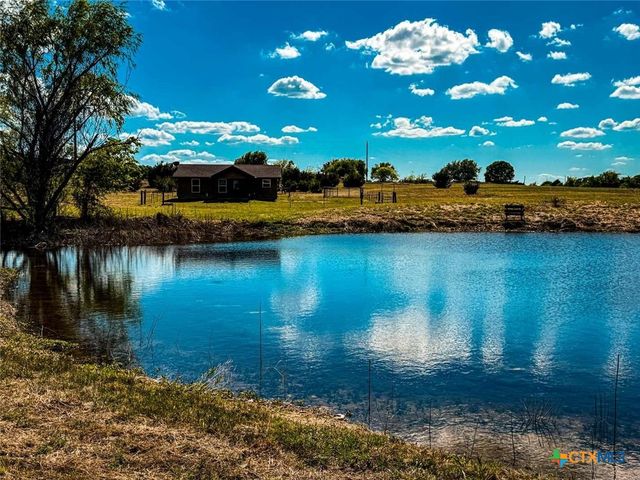 601 CR 60, Gatesville, TX 76528